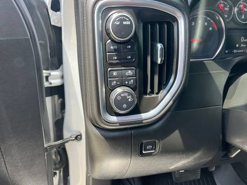 Used 2021 Chevrolet Silverado 1500 LT Trail Boss w/ Bed Protection Package AWD/4WD image 19