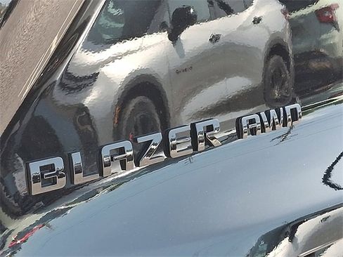 New 2025 Chevrolet Blazer RS w/ Driver Confidence II Package image 19