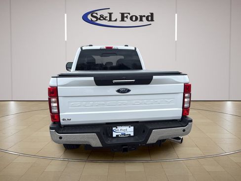 Used 2022 Ford F250 XLT w/ XLT Premium Package AWD/4WD image 6
