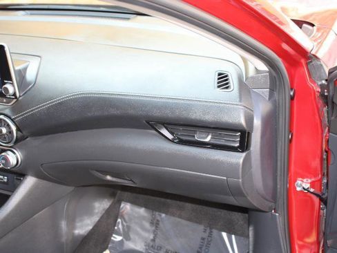 Used 2023 Nissan Sentra SV FWD image 18