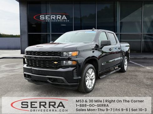 Used 2021 Chevrolet Silverado 1500 Custom AWD/4WD image 1