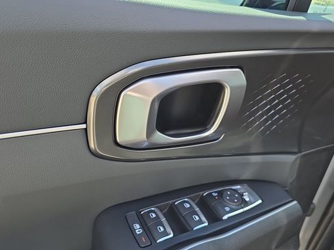 New 2026 Kia Sorento EX FWD image 19