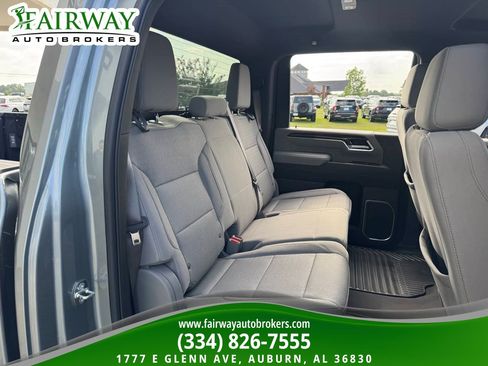Used 2024 Chevrolet Silverado 2500 LT w/ Safety Package AWD/4WD image 13