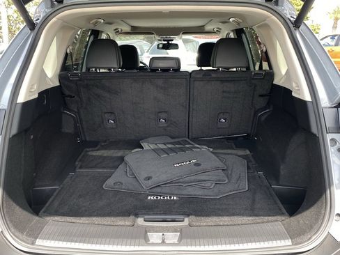 Certified 2023 Nissan Rogue SL FWD image 13