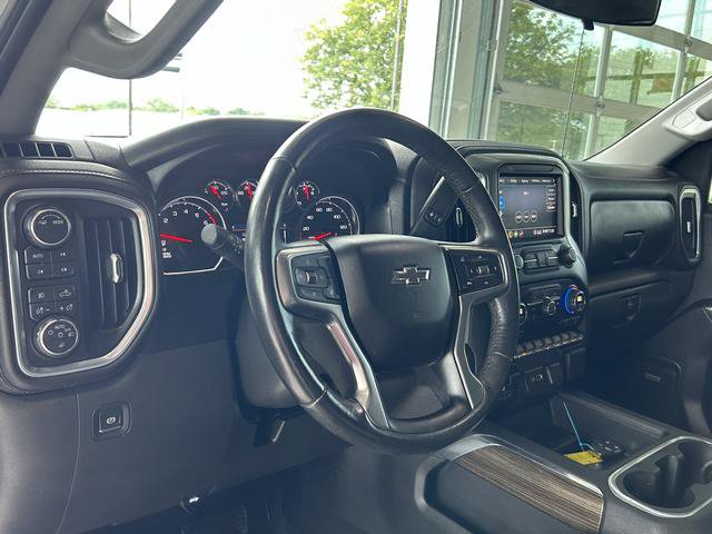 Used 2020 Chevrolet Silverado 1500 LT Trail Boss AWD/4WD image 17