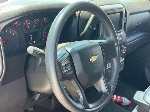 Used 2021 Chevrolet Silverado 1500 Custom image 8