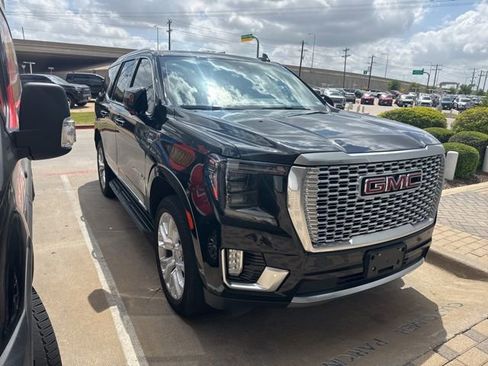 Used 2023 GMC Yukon Denali image 4