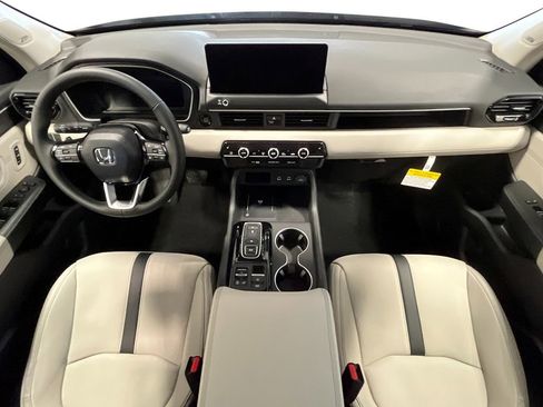 New 2026 Honda Pilot Touring image 26