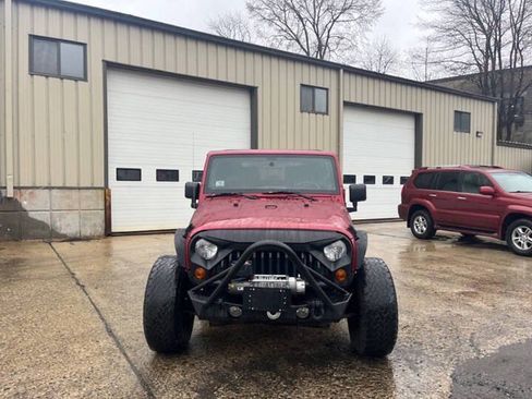 Used 2013 Jeep Wrangler Sport AWD/4WD image 6