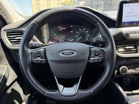Used 2022 Ford Escape SEL AWD/4WD image 15