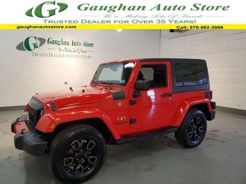 Used 2016 Jeep Wrangler Sahara w/ Connectivity Group AWD/4WD image 1