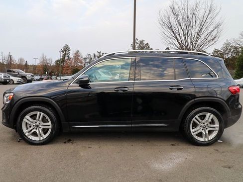 Used 2022 Mercedes-Benz GLB 250 4MATIC image 15