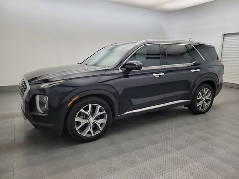Used 2020 Hyundai Palisade SEL FWD image 2