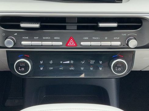 Used 2026 Hyundai Palisade Calligraphy FWD image 25