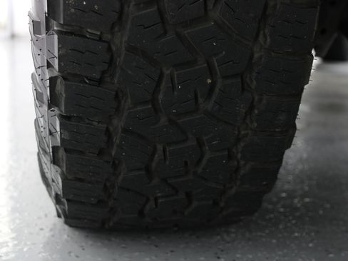 Used 2017 RAM 1500 Rebel w/ Luxury Group image 80