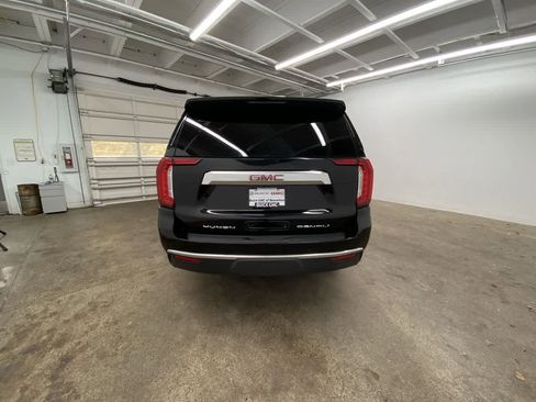 Used 2023 GMC Yukon XL Denali w/ LPO, Floor Liner Package AWD/4WD image 5