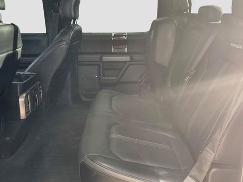 Used 2015 Ford F150 Platinum w/ Equipment Group 701A Luxury AWD/4WD image 5