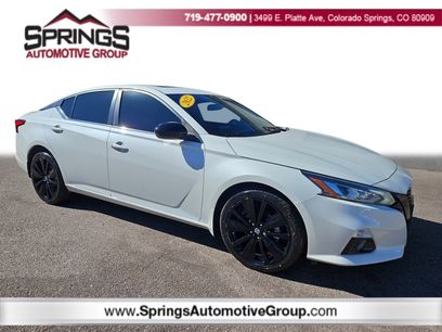 Used 2022 Nissan Altima 2.5 SR w/ Midnight Edition Package