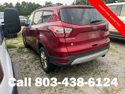 Used 2018 Ford Escape SEL FWD image 3
