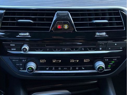 Used 2018 BMW 530i image 14