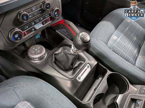 Used 2025 Ford Bronco Heritage Edition AWD/4WD image 16