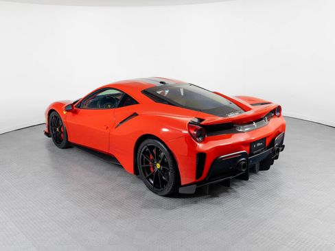 Certified 2019 Ferrari 488 Pista Coupe RWD image 10