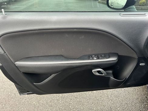 Used 2021 Dodge Challenger R/T Scat Pack w/ Dynamics Package image 16