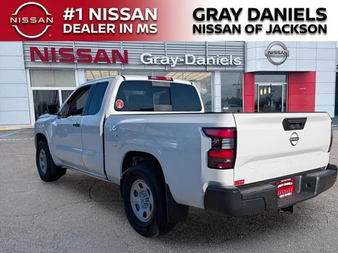 New 2026 Nissan Frontier S image 5