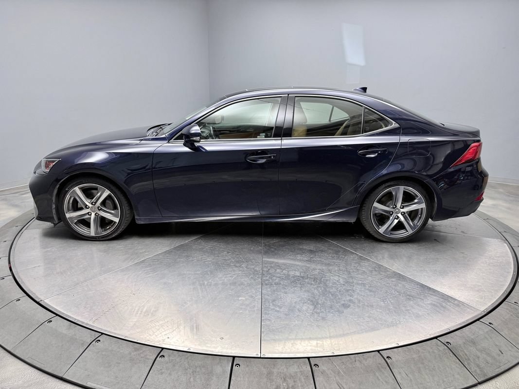 Used 2017 Lexus IS 300 AWD w/ Premium Package image 8