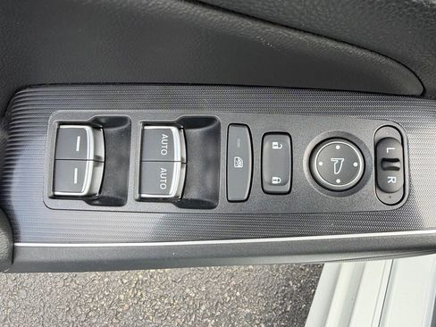 Used 2024 Honda Civic Touring image 20