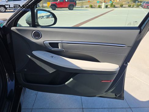 New 2026 Hyundai Sonata Limited image 35