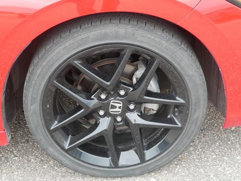 Used 2023 Honda Civic Sport image 15