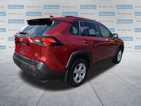 Used 2020 Toyota RAV4 XLE w/ Convenience Package AWD/4WD image 4