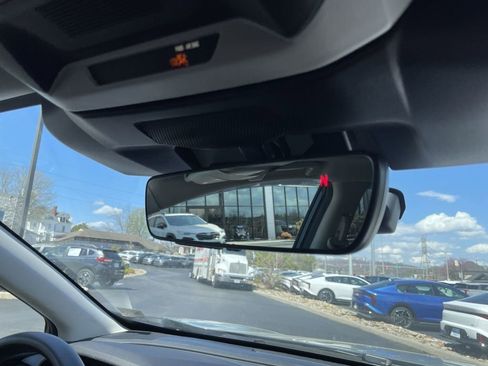 Certified 2024 Subaru Crosstrek 2.0i Premium image 29