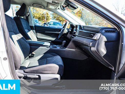 Used 2025 Toyota Camry LE image 22