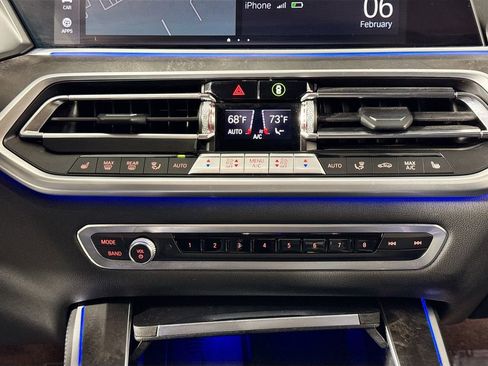 Used 2022 BMW X5 sDrive40i w/ Premium Package image 16