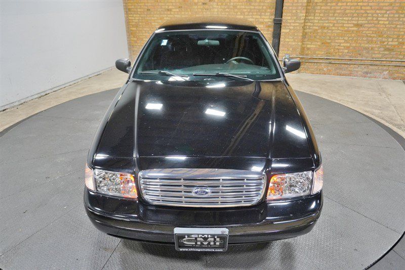 Used 2010 Ford Crown Victoria Police Interceptor RWD image 5