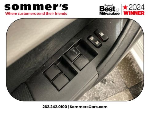 Used 2014 Toyota Corolla L image 11