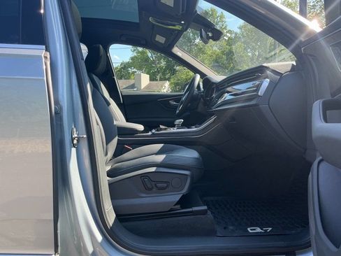 Used 2023 Audi Q7 2.0T Premium w/ Convenience Package AWD/4WD image 12
