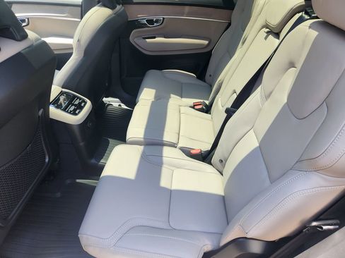 New 2026 Volvo XC90 T8 Ultra w/ Protection Package Premier AWD/4WD image 11