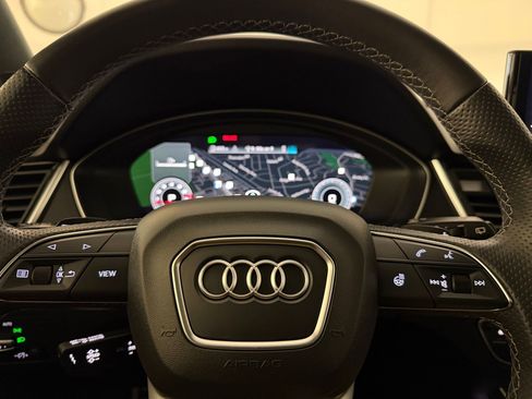 Used 2023 Audi SQ5 Premium Plus w/ Premium Plus Package AWD/4WD image 11