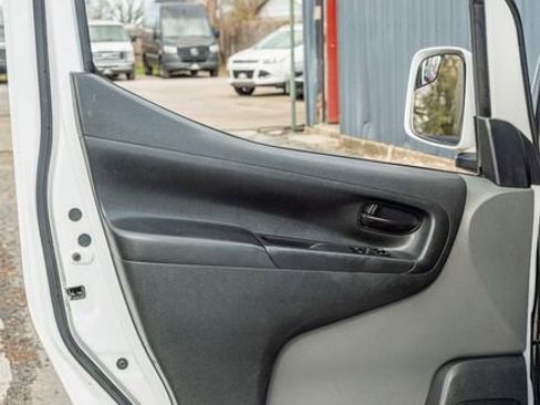 Used 2021 Nissan NV200 SV image 17