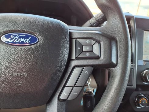 Used 2022 Ford F250 XLT w/ XLT Premium Package AWD/4WD image 32