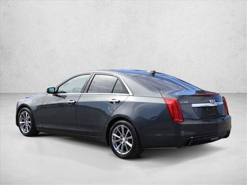 Used 2017 Cadillac CTS Luxury RWD image 8