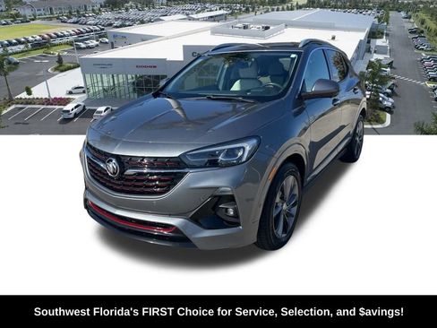 Used 2022 Buick Encore GX Essence w/ Advanced Technology Package FWD image 2
