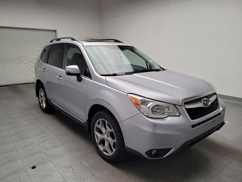 Used 2016 Subaru Forester 2.5i Touring AWD/4WD image 13