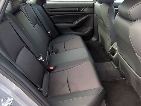 Used 2022 Honda Accord Sport image 25