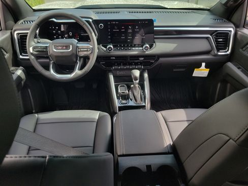 New 2026 GMC Canyon Elevation w/ Convenience Package RWD image 15