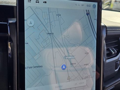 Used 2024 Ford F150 Lightning Platinum image 4