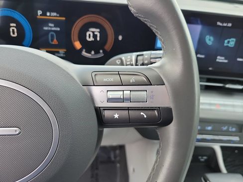 Used 2025 Hyundai Kona SEL FWD image 23